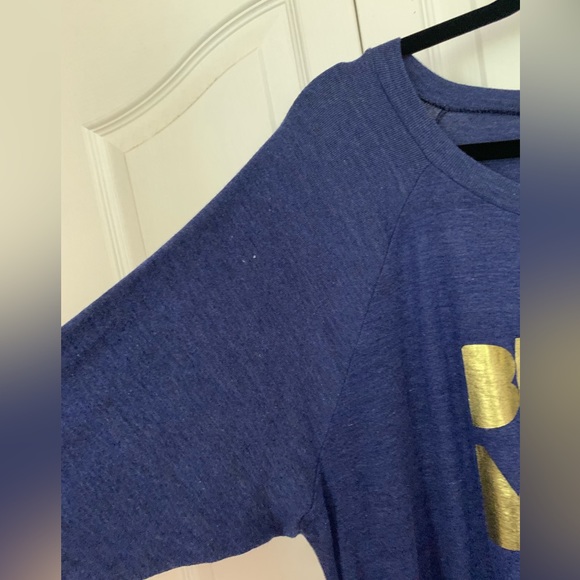 Delicious Vinyl Bust a Move Dolman Style Shirt - Picture 3 of 6